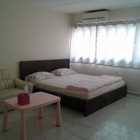 Impact Challenger Muang Thong Thani Service Apartment Bangkok Exteriér fotografie